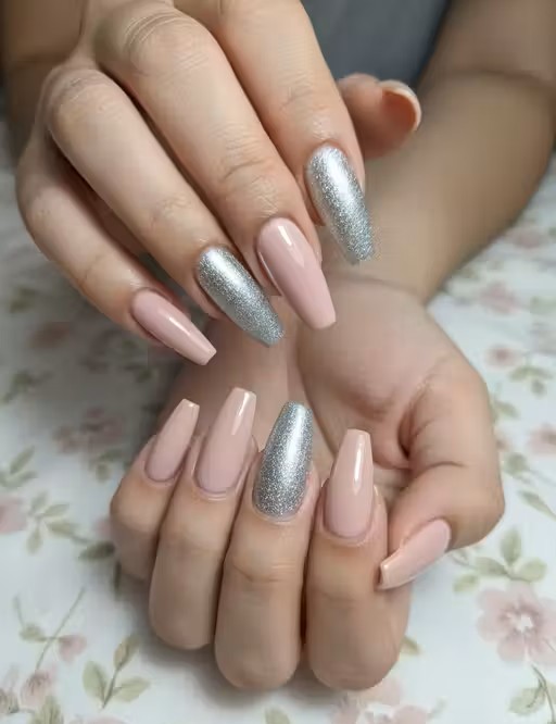 Press on Nails | For wonderful Nail collection Pink and Silcer Glitter Nails | 24 Reusable Beautiful Nails